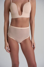 Load image into Gallery viewer, Forming Tulle Mid Waist Thong – Nude