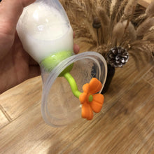 Load image into Gallery viewer, Haakaa Silicone Breast Collector Flower Stopper