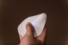Load image into Gallery viewer, Haakaa Shell Breast Massager
