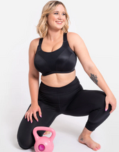 Load image into Gallery viewer, Regular Every Move Black Wired Sports Bra
