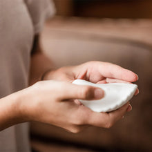 Load image into Gallery viewer, Haakaa Shell Breast Massager