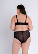 Load image into Gallery viewer, Regular Luxe Strapless Bra - Black