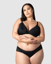 Load image into Gallery viewer, Ambition Triangle in Black - Wirefree Contoured Bra