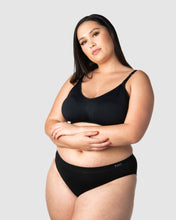 Load image into Gallery viewer, My Necessity Black Contoured  Bra - Wire Free
