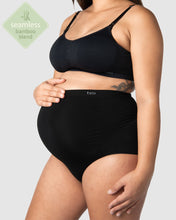 Load image into Gallery viewer, My Necessity Seamless Pregnancy Full Brief - Black