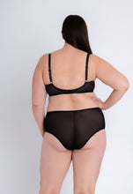 Load image into Gallery viewer, Regular Victory Bra - Black