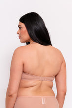 Load image into Gallery viewer, Regular Super Plunge Multiway Padded  Underwire Bra - Nude
